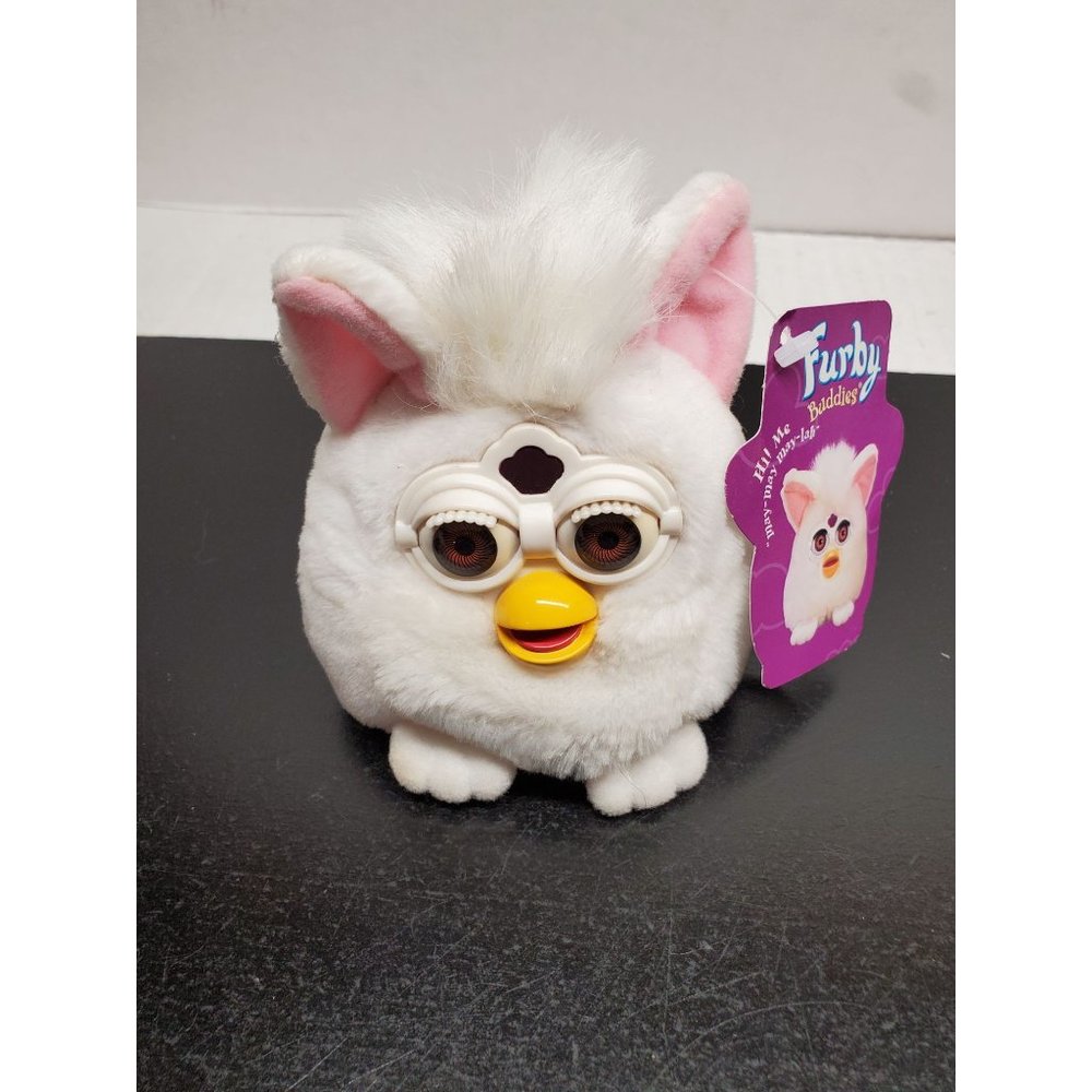 1999 5 Inch Furby Buddies  - "Love Hag" by Tiger Electronics